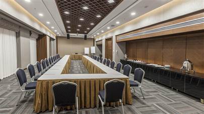 سالن همایش هتل کایا لاله پارک تبریز سالن همایش هتل کایا لاله پارک تبریز